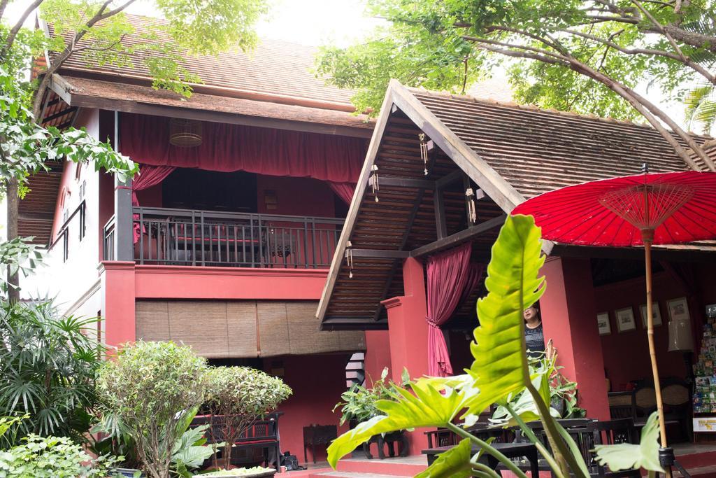 Hotel Tri Yaan Na Ros Colonial House Chiang Mai Exterior foto